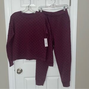 Joyspun Quilted Matching Set